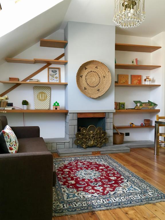 Ferienwohnung Mansarda Bellini Neapel Zimmer foto